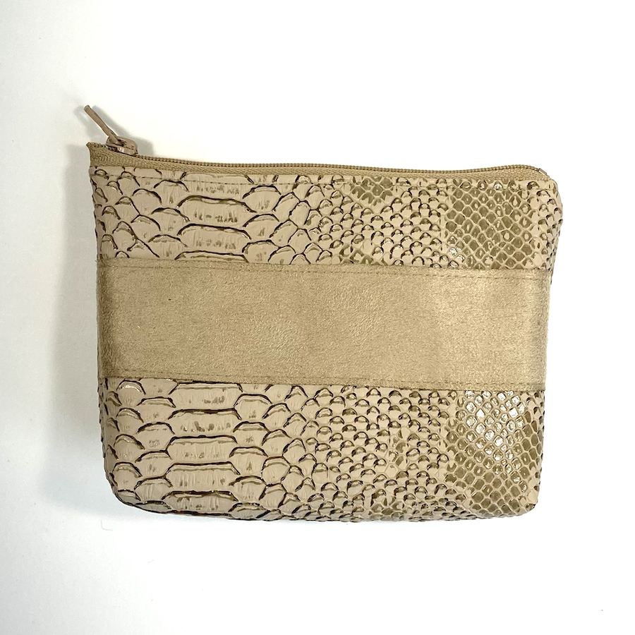 Trousses passeport et cartes, simili cuir effet python, taupe, format passeport, bande suedine, Pas Si Muette, accessoires, idée cadeau, fabrication française