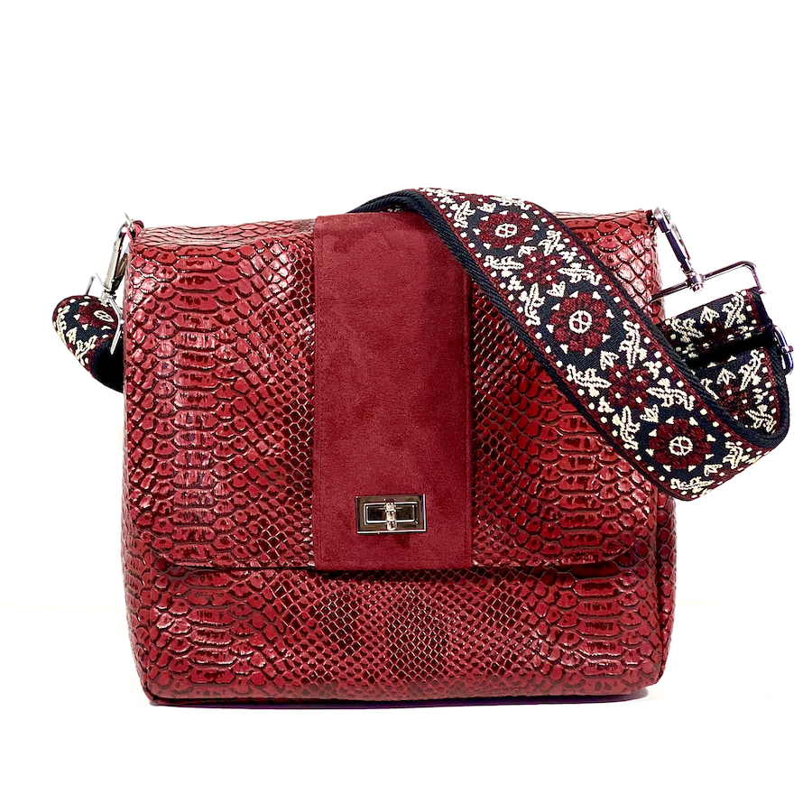 sac à main, Pas Si Muette, sac 400, fabrication française, sac à rabat, simili cuir python, rouge bourgogne, idée cadeau