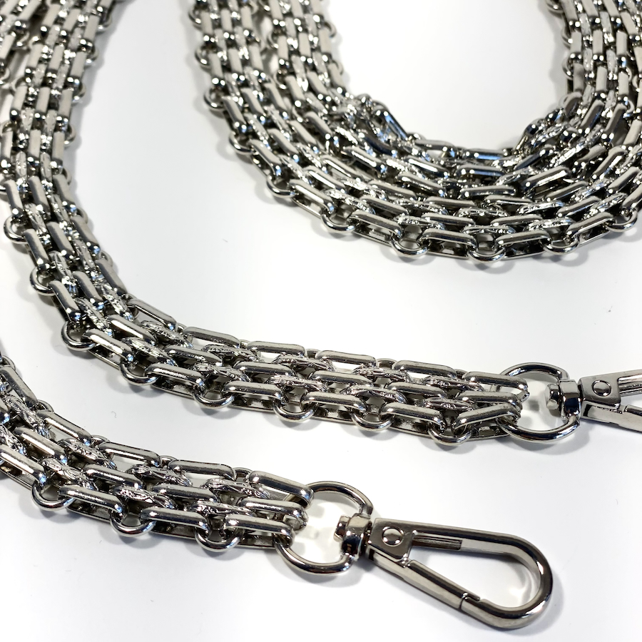 Chaines de sac. 3 mailles plates. Métal argenté, amovibles. Pas Si Muette. Idée cadeau