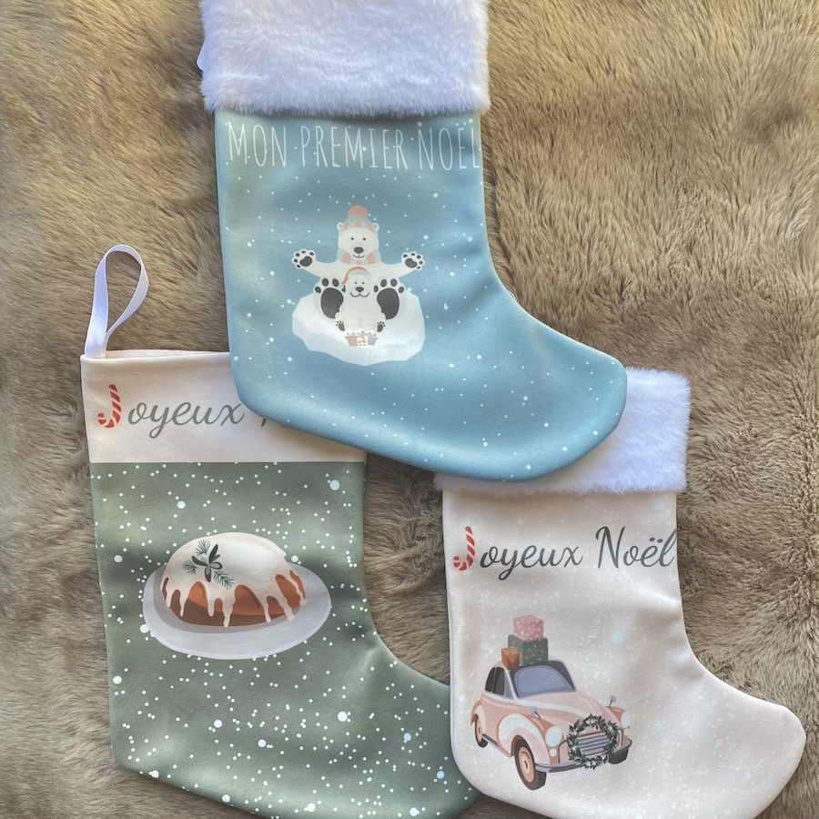 Chaussette de Noël à suspendre. Fabrication Française. Pas Si Muette. Chaussette de cheminée. Décoration de Noël.