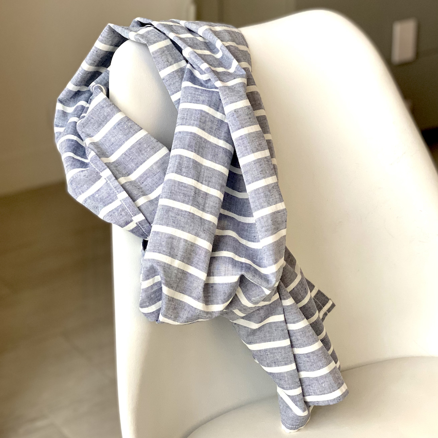 Chèche coton, Pas Si Muette, Oxford rayures denim et blanc. Fabrication française. Idée cadeau