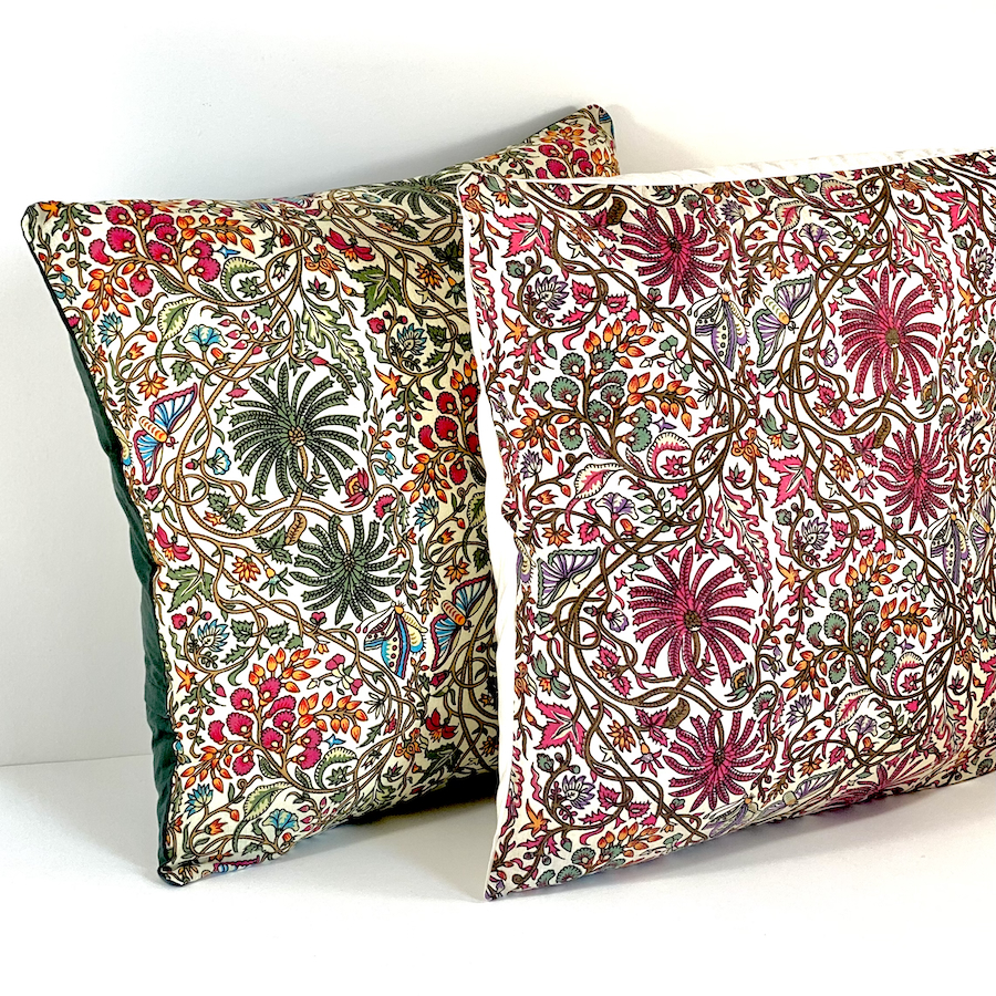 Housses de coussins Pas Si Muette, tissus Indien. Motifs Palmiers vert, rose indien, fuschia. Fabrication française. Idée cadeau déco